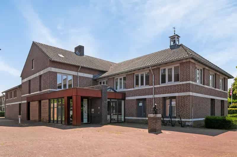 Kantoor Lieshout | Zoek kantoren te huur: Heuvel 1 5737 BX Lieshout 