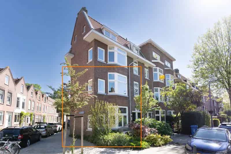 Ruime Benedenwoning Rotterdam 100m2 2 slaapkamers Tuin Energielabel A