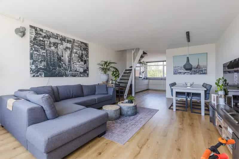 Moderne Maisonnette Zoetermeer 3 slaapkamers 2 balkons