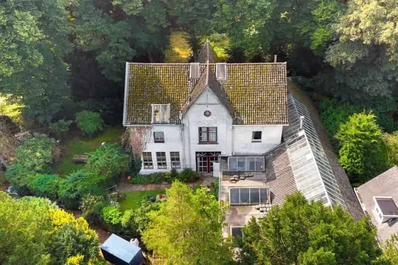 3 Woningen te ontwikkelen: Koetshuis & Knoperij Villa Courbe Voie Baarn