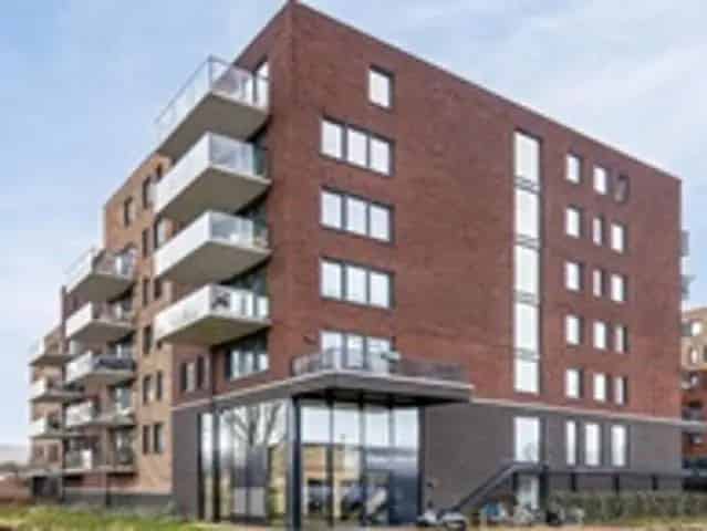 Appartement Heerhugowaard: Ruim 1 slaapkamer appartement met balkon