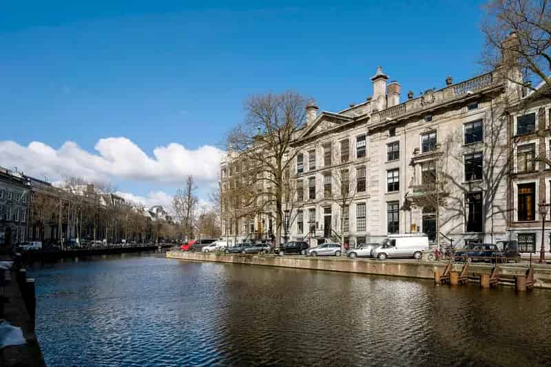 Kantoor te Huur Amsterdam Herengracht: 660m² Rijksmonumentaal Pand