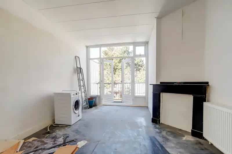 Appartement te koop Den Haag Bomenbuurt 86m2 twee slaapkamers klusproject