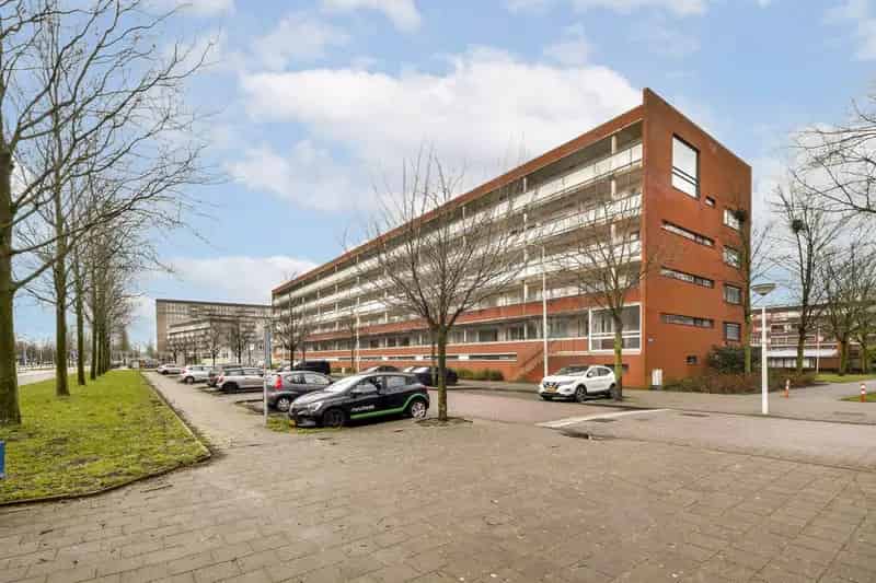 Appartement te koop: Oeverpad 253 1068 PJ Amsterdam 