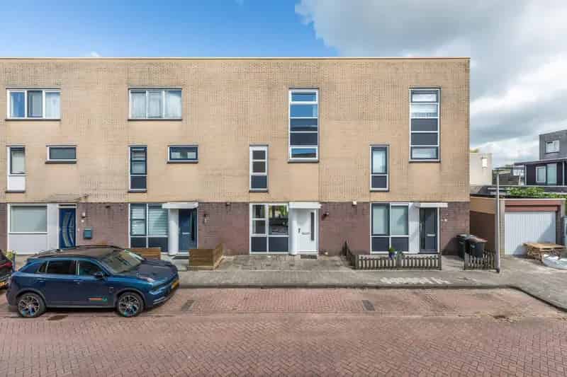 Eengezinswoning te huur Purmerend Weidevenne 4 slaapkamers