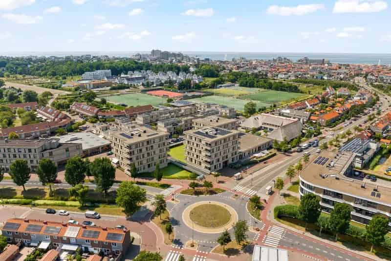 Luxe Appartement Noordwijk  2 Terrassen Parkeerplaatsen Nabij Strand