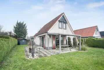 Breskens Vakantiehuis: Royale woning nabij strand