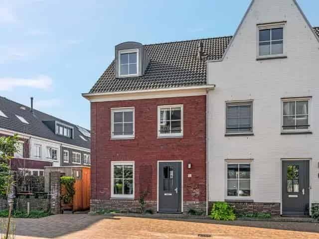 Eindewoning te koop Ede Op Enka 5 slaapkamers