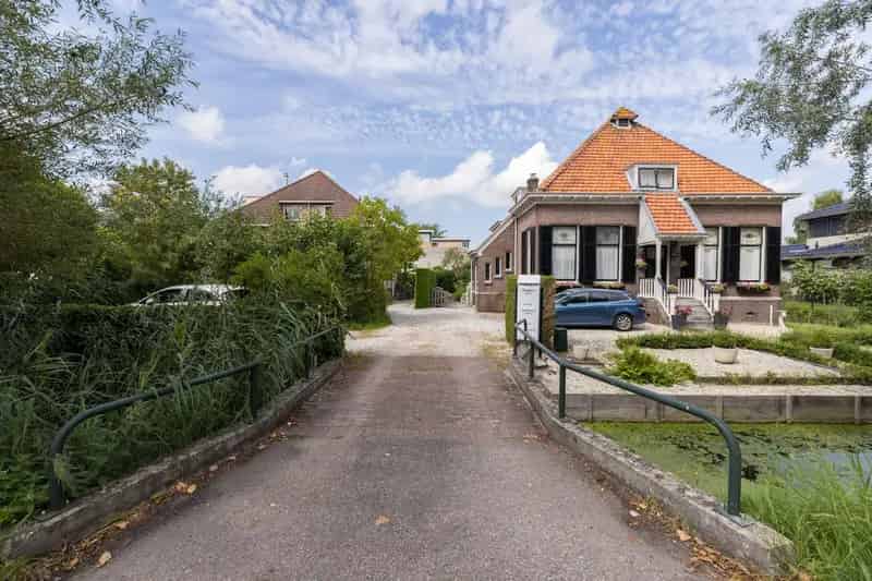 Belegging Rotterdam Kralingseweg: Vrijstaande woning 204m²