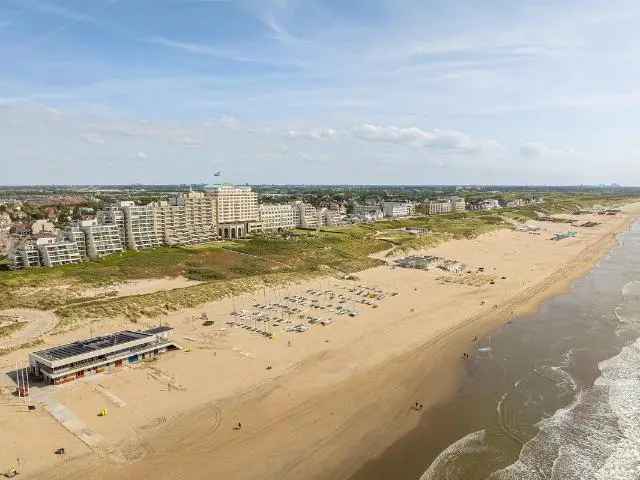 Luxe Appartement Noordwijk Aan Zee  Zeezicht  Gerenoveerd