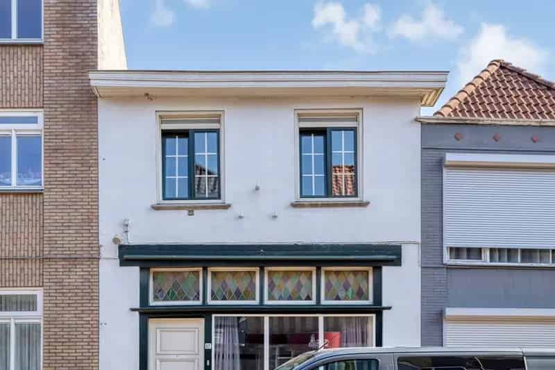 bovenwoning centrum Steenbergen starters open keuken terras