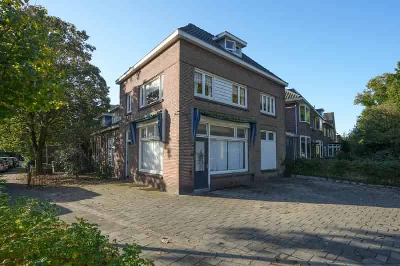 Bedrijfshal te koop Nijmegen Hees: Multifunctioneel object