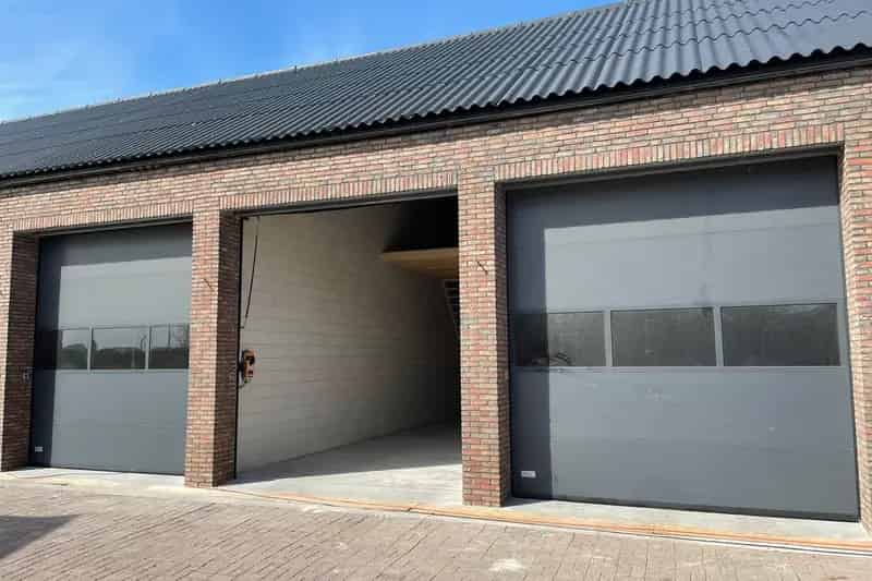 Bedrijfshal te huur Eemnes 54m2 Opslagruimte Goede Bereikbaarheid