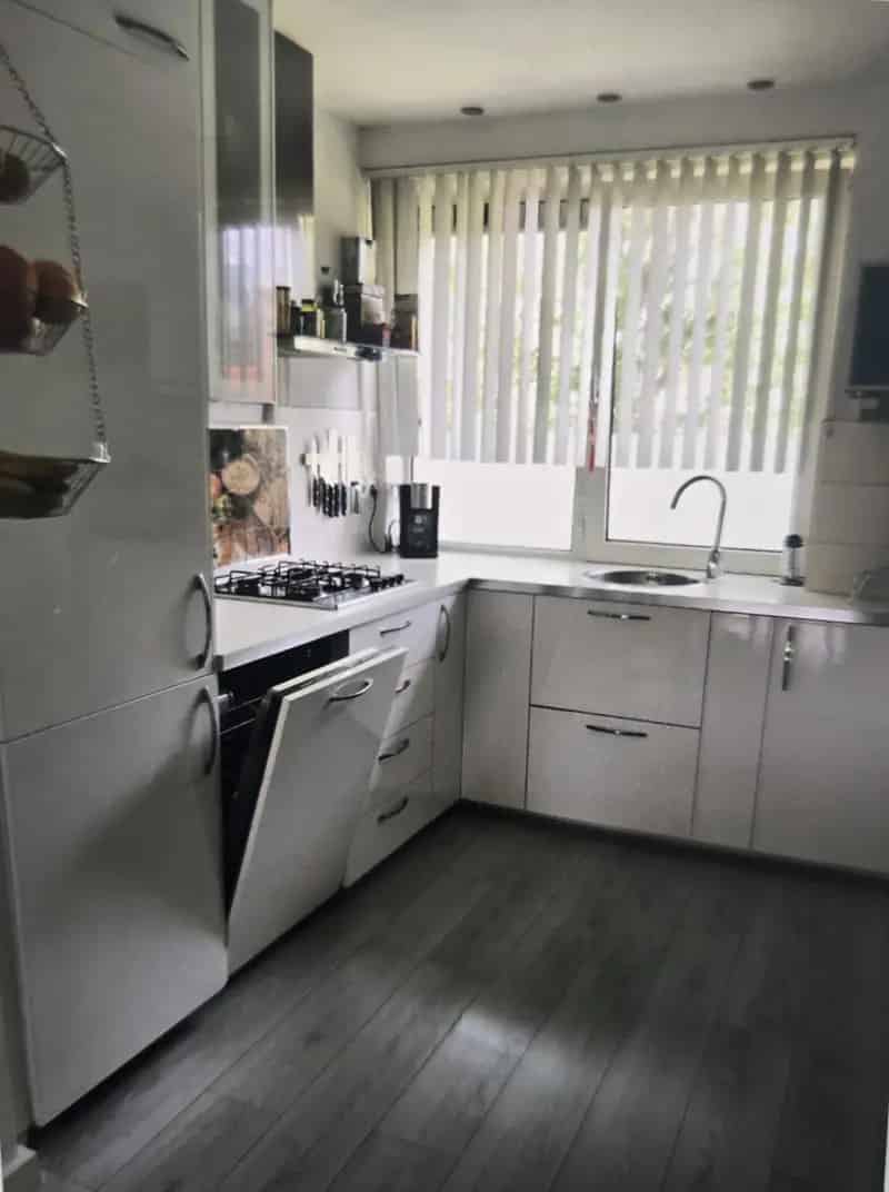 Ruim Appartement Amsterdam Osdorp  65m2 2 Slaapkamers