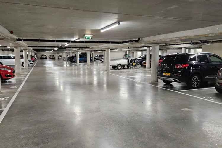 Parkeerplaats te koop Aalsmeer Molenpad