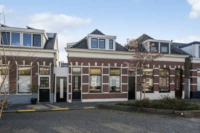 Karakteristiek huis Oostwijk Vlaardingen 3 slaapkamers moderne keuken