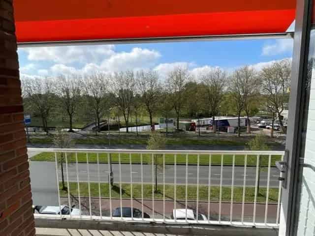 3 Kamer Appartement Rotterdam Lombardijen 74m2 Balkon Spinozapark