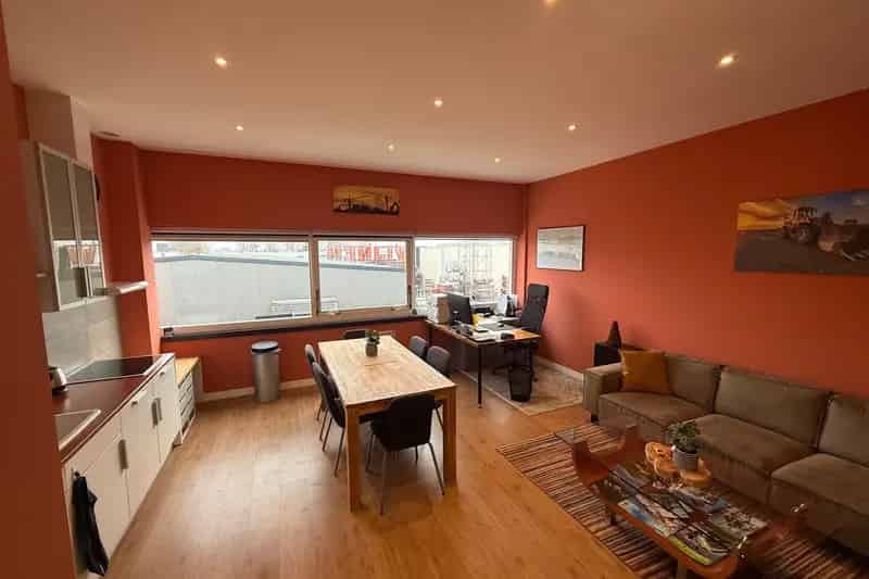 Bedrijfsruimte met kantoor te koop Marconiweg 8 C Delft