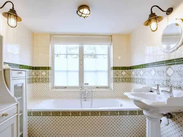 Huis te huur Bloemendaal: 3 slaapkamers, tuin, nabij Haarlem
