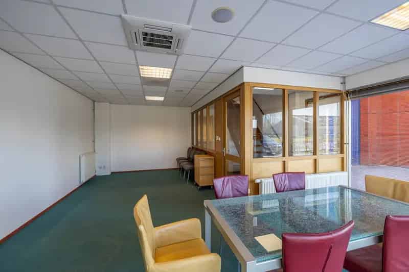 Modern Bedrijfspand Groningen 465m² Kantoorruimte Eemspoort