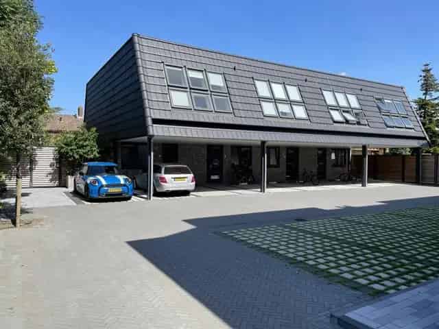 Tussenwoning Hoofddorp 4 Kamers 85m2 Huur