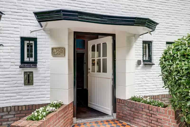 Ruime 2-onder-1-kap woning te koop Zeist 5 slaapkamers garage kelder