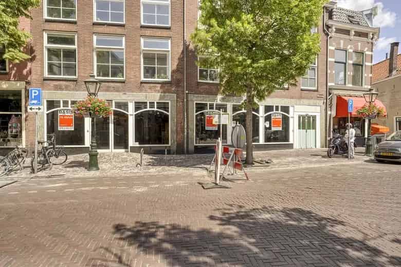 300 m2 Winkelruimte te Huur Leiden Centrum