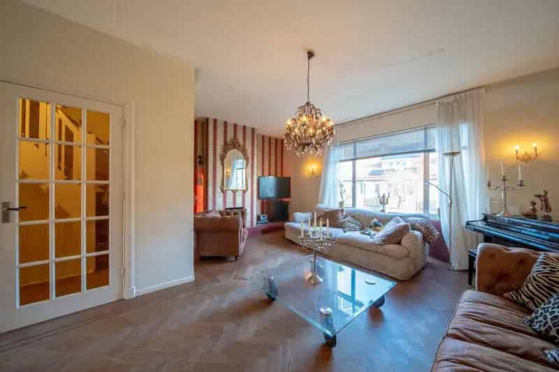 Ruim Bovenhuis Belgisch Park 5 Slaapkamers 151m2