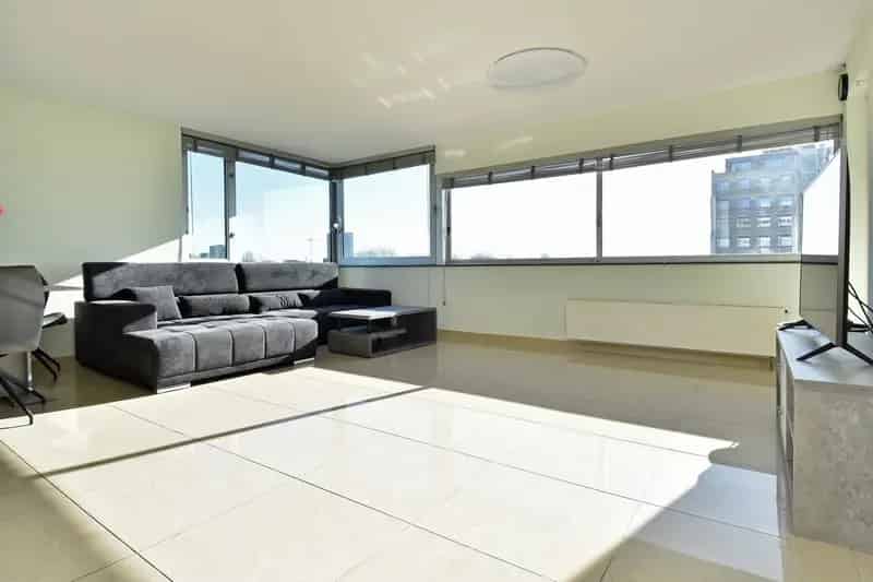 3-kamer appartement Den Haag - Ruim, Licht en Modern