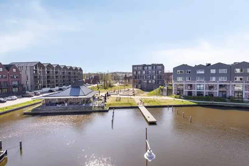 3 Kamer Appartement 112m2 Muiden 2 Parkeren Berging Balkon Zuid