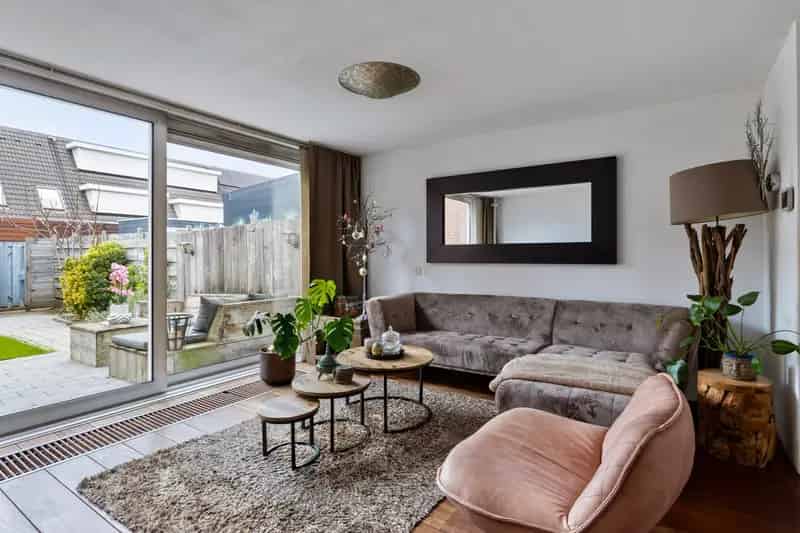 Huis te koop Rotterdam Oud IJsselmonde 4 slaapkamers tuin Maas
