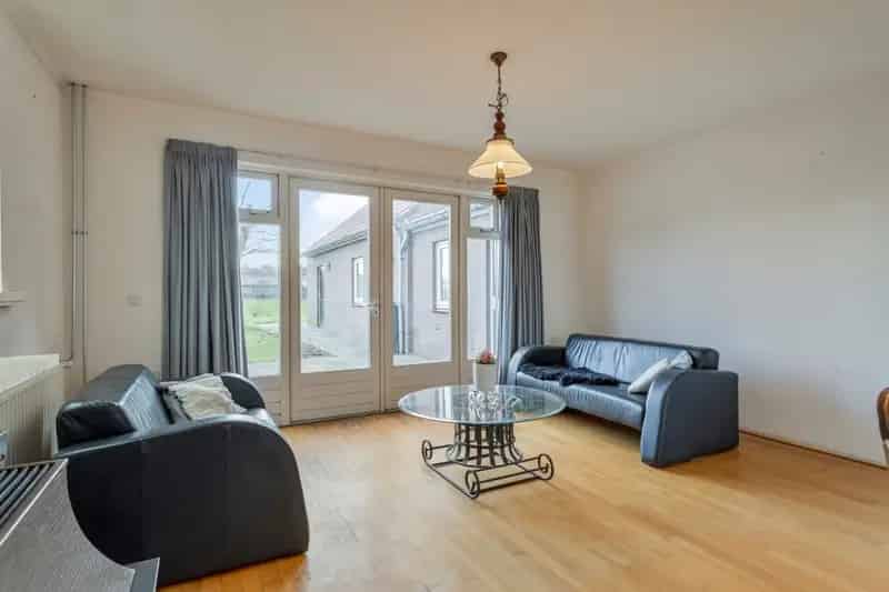 Vrijstaande woning Eerde 935m2 3 slaapkamers modernisering