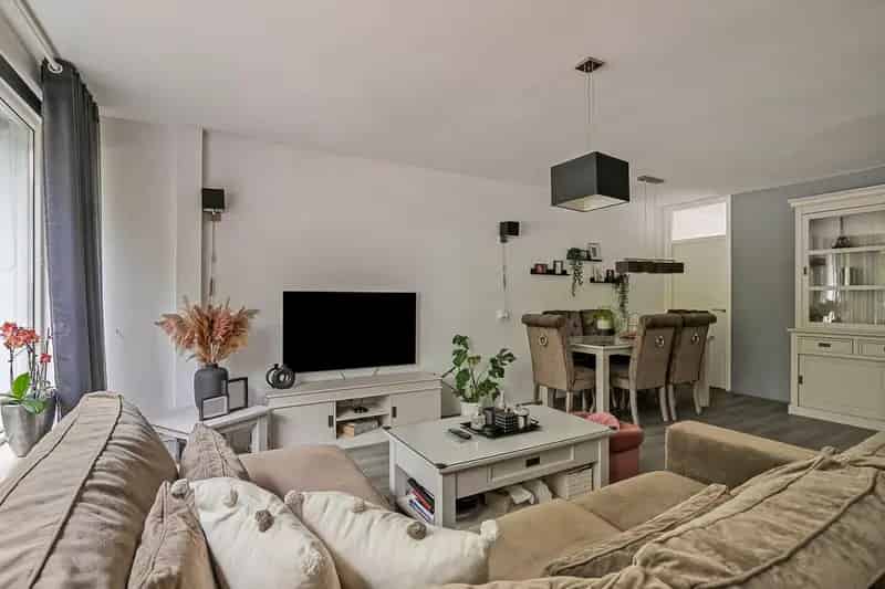 Ruim 4 Kamer Appartement Schiedam te Koop