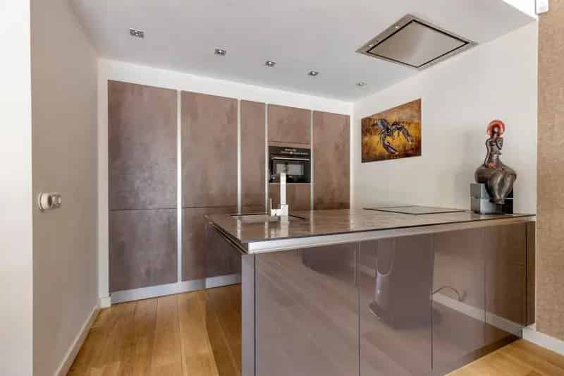 Ruime gezinswoning 4 slaapkamers 2 badkamers Tilburg