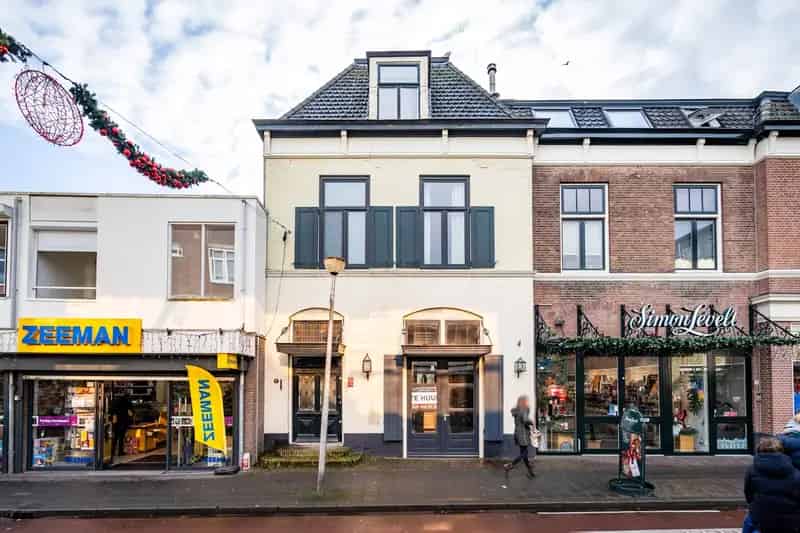 Winkel te Huur Bussum 93m2 Centrum