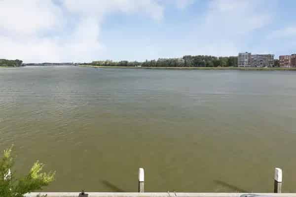 Luxe Appartement Dordrecht 3-Rivierenpunt