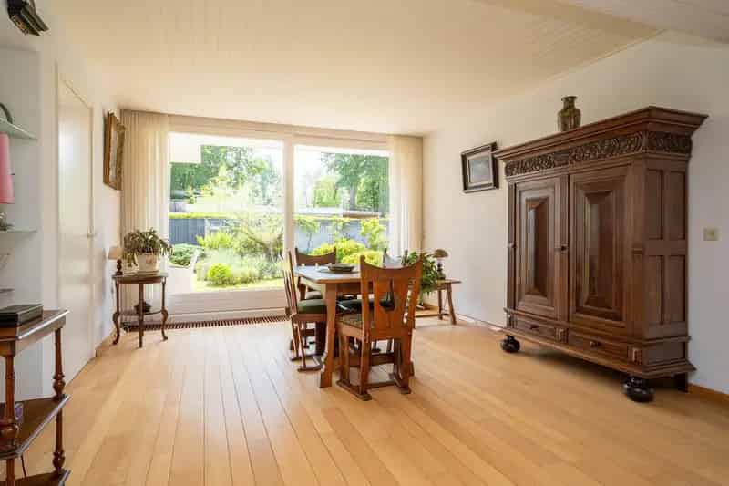 Gelijkvloerse Bungalow Wesselerbrink Enschede 4 slaapkamers