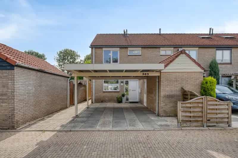 Eengezinswoning te koop Zutphen 4 slaapkamers moderne badkamer