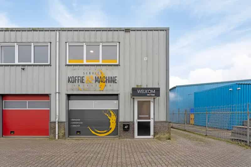 Bedrijfshal Leeuwarden te koop 150m² Hemrik