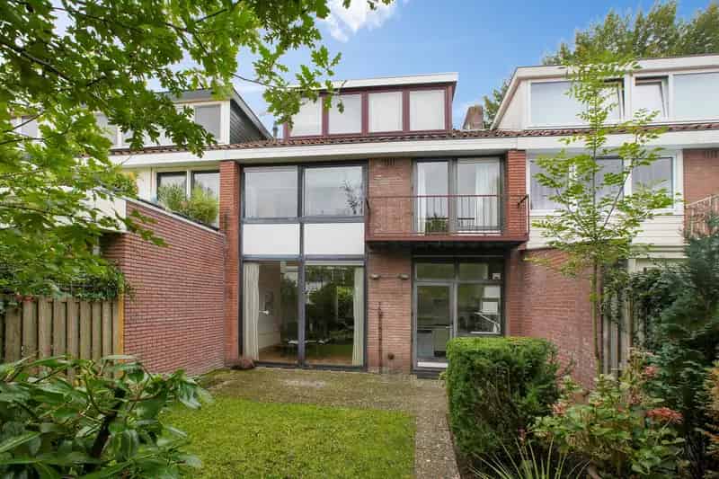 Eengezinswoning Amstelveen 5 slaapkamers Tuin