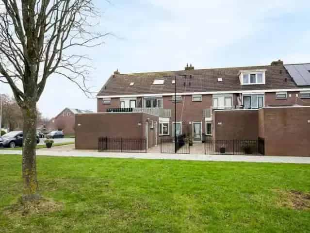 Ruime Familiewoning Volendam Nabij Scholen en Winkelcentrum