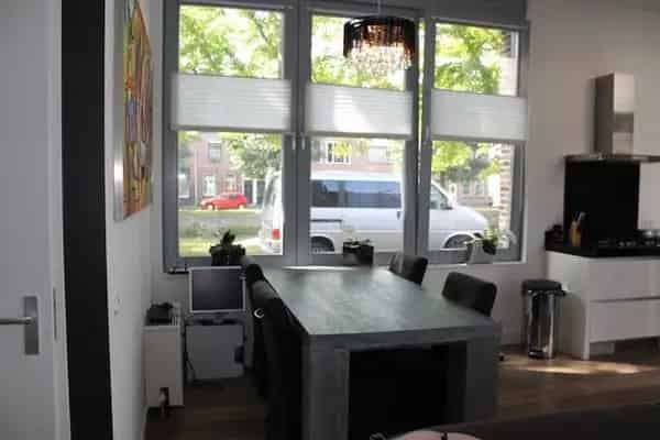 Ruime Gemeubileerde 2-onder-1-kapwoning Den Helder