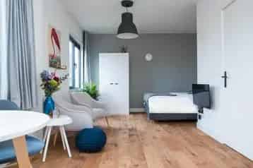 Studio Utrecht Amsterdamsestraatweg Nabij Centrum Gerenoveerd