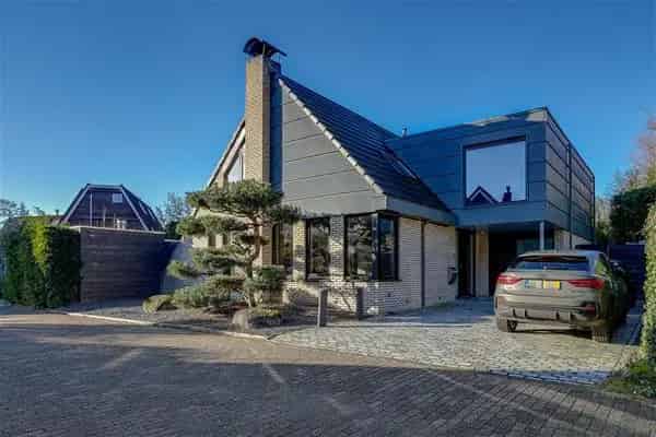 Luxe woning Almere Haven 4 slaapkamers Japanse tuin Sauna