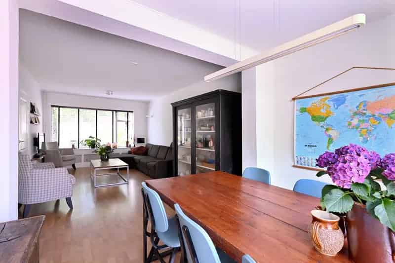 Huis te koop Olst: Ruime helft dubbel woonhuis met grote tuin en garage