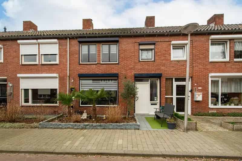 Moderne Tussenwoning Ossendrecht 3 Slaapkamers Luxe Badkamer