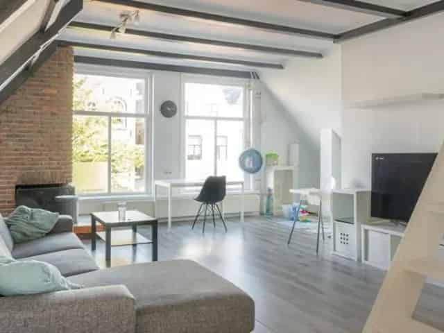 Bovenwoning 2 slaapkamers Sneek Centrum Dakterras