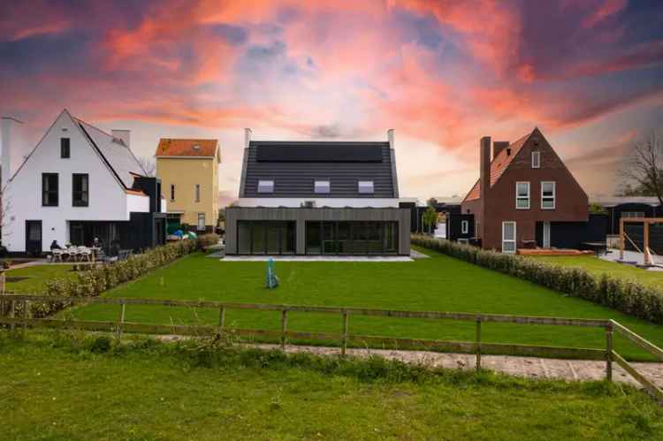 Villa Te Koop in Burgh-Haamstede, Zeeland