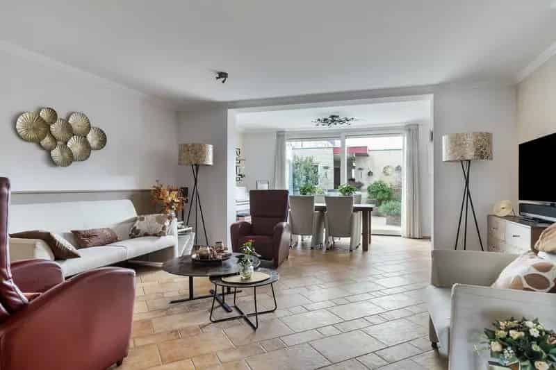 Huis te koop Zielhorst Amersfoort - Rustig gelegen woning met kantoor