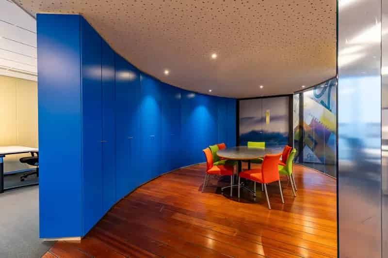 Kantoor te Koop Drachten A7 Rabobankgebouw 2771m2